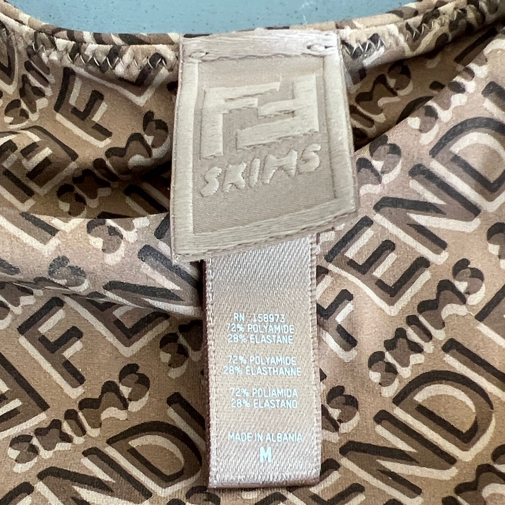Fendi by Skims Brown Logo-Embossed Scoop Neck Bodysuit - Picture 5 of 8